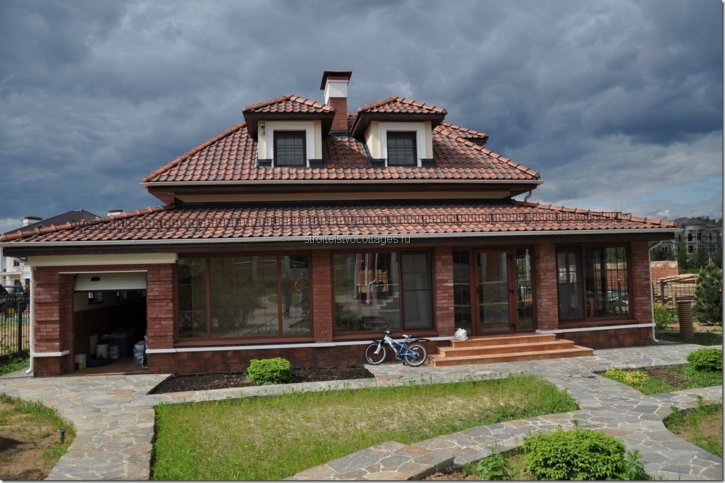 Строительство коттеджей для постоянного проживания в Подмосковье