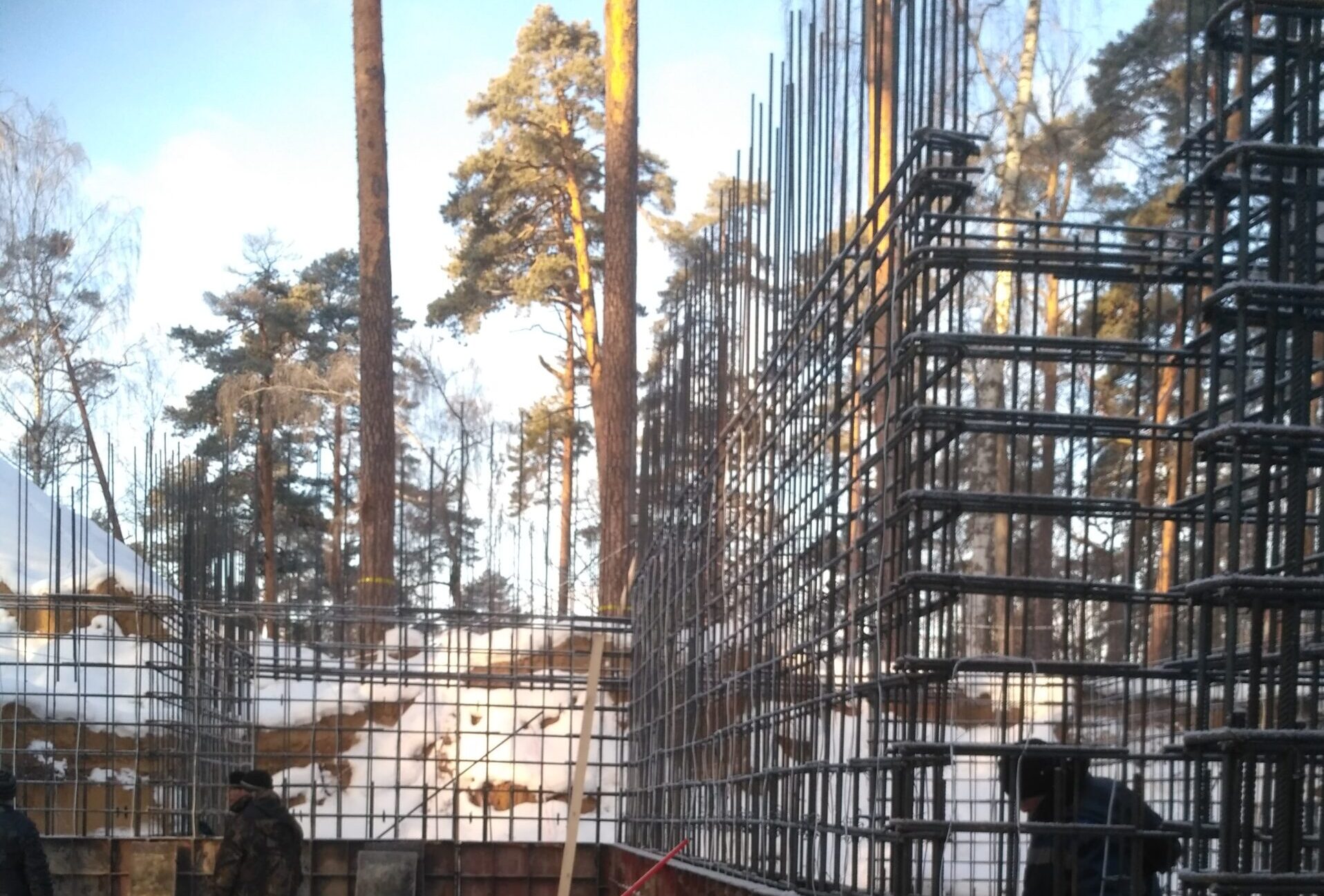 Фото процесса создания монолитной резиденции в КП Monteville